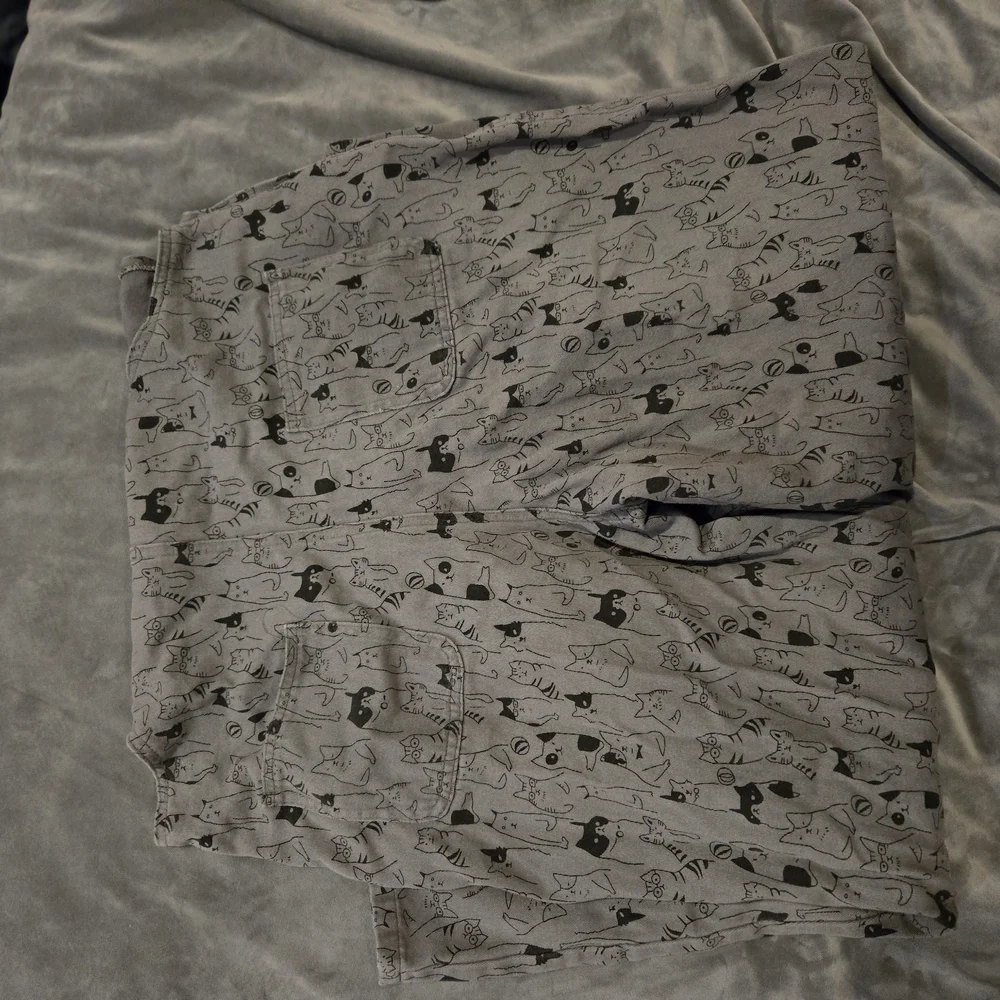 Gray Cat Print Overalls - Picture 3 of 5